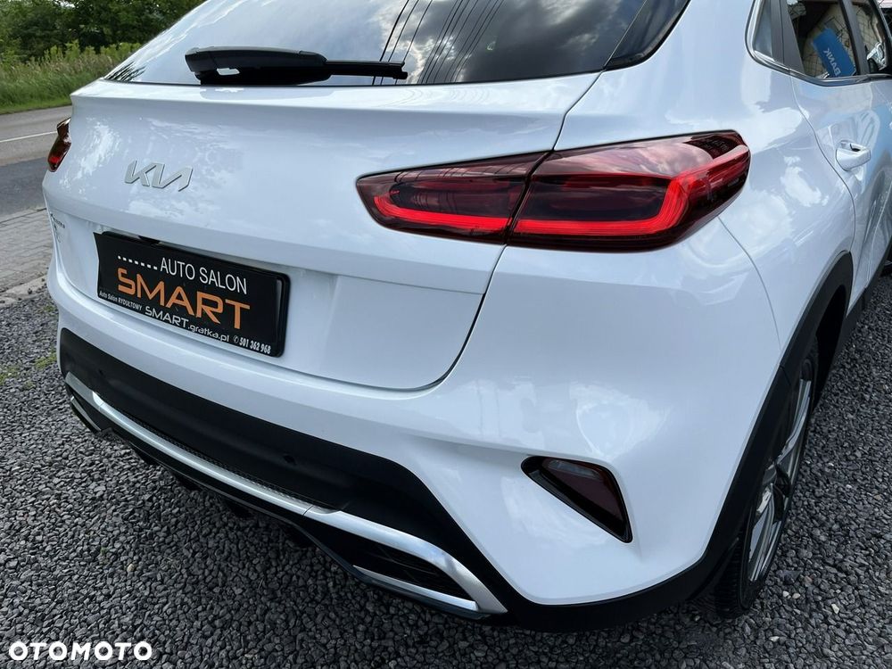 Kia XCeed 1.5 T-GDI M - 25