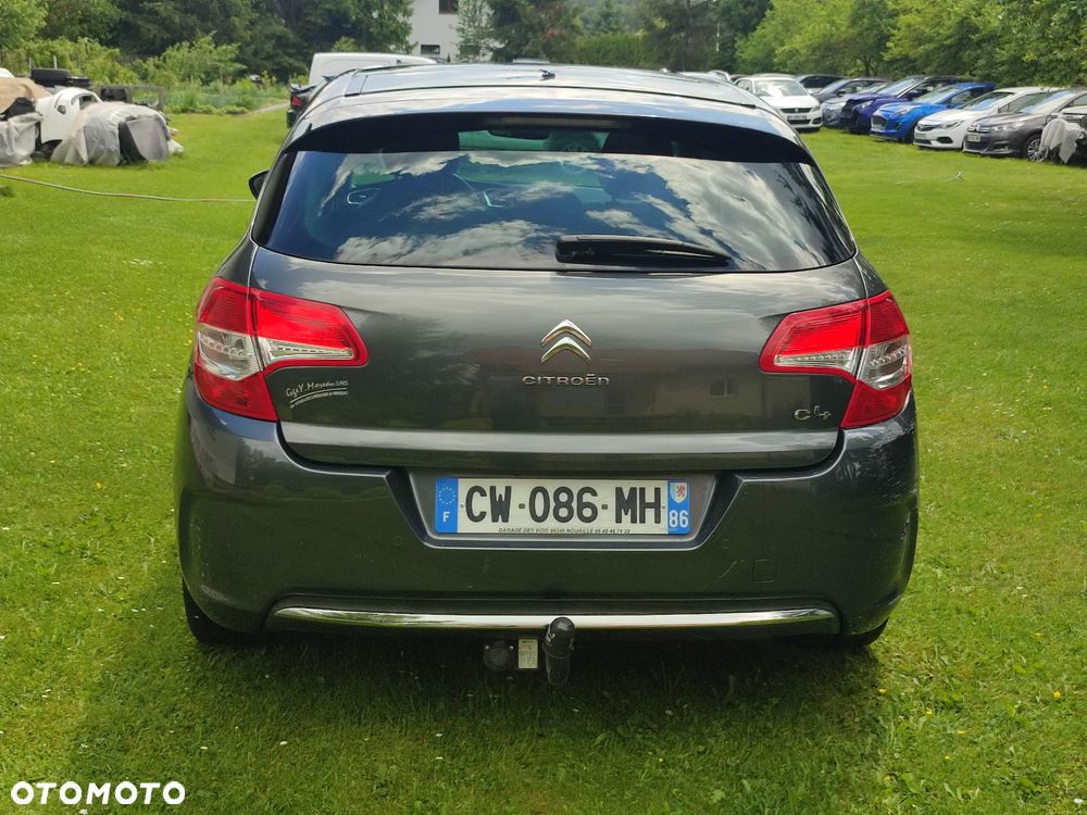 Citroën C4 2.0 HDi Exclusive - 4