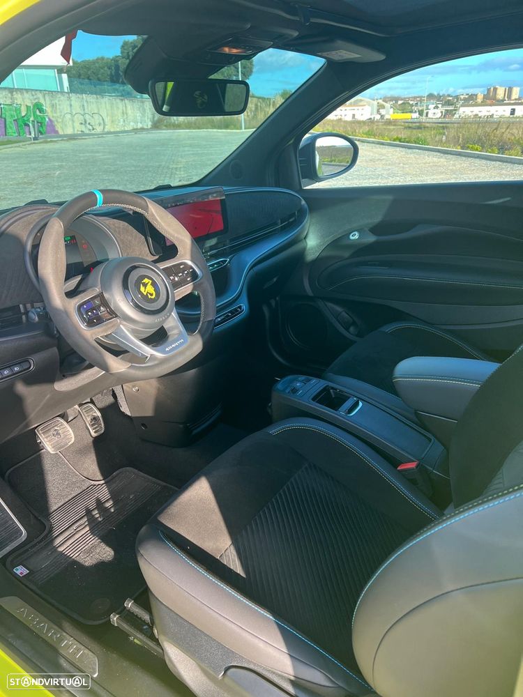 Abarth 500e Scorpionissima - 9