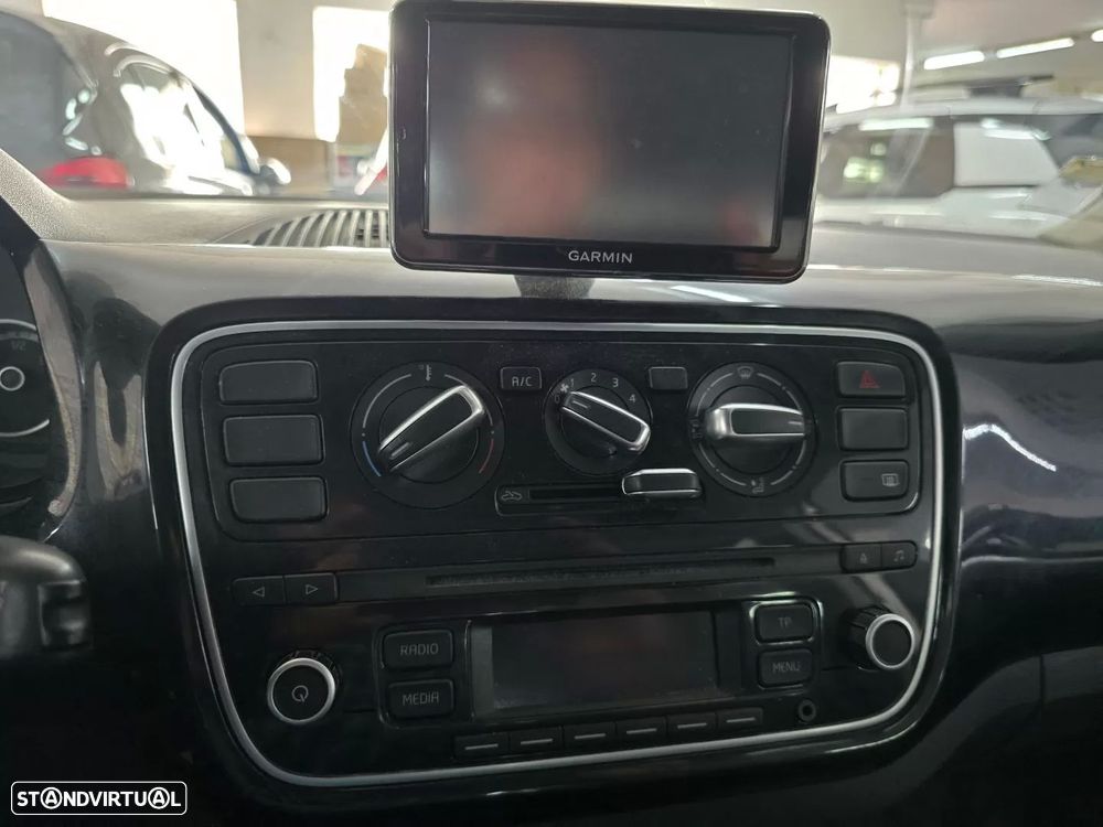 VW Up! - 13