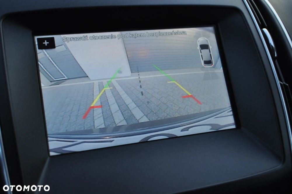 Ford S-Max 2.0 TDCi Titanium - 17