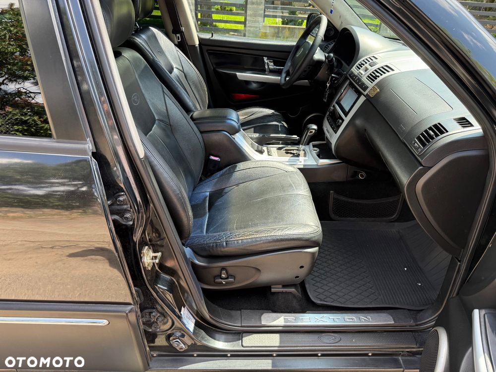 SsangYong/KGM Rexton 270 Xdi Super - 8