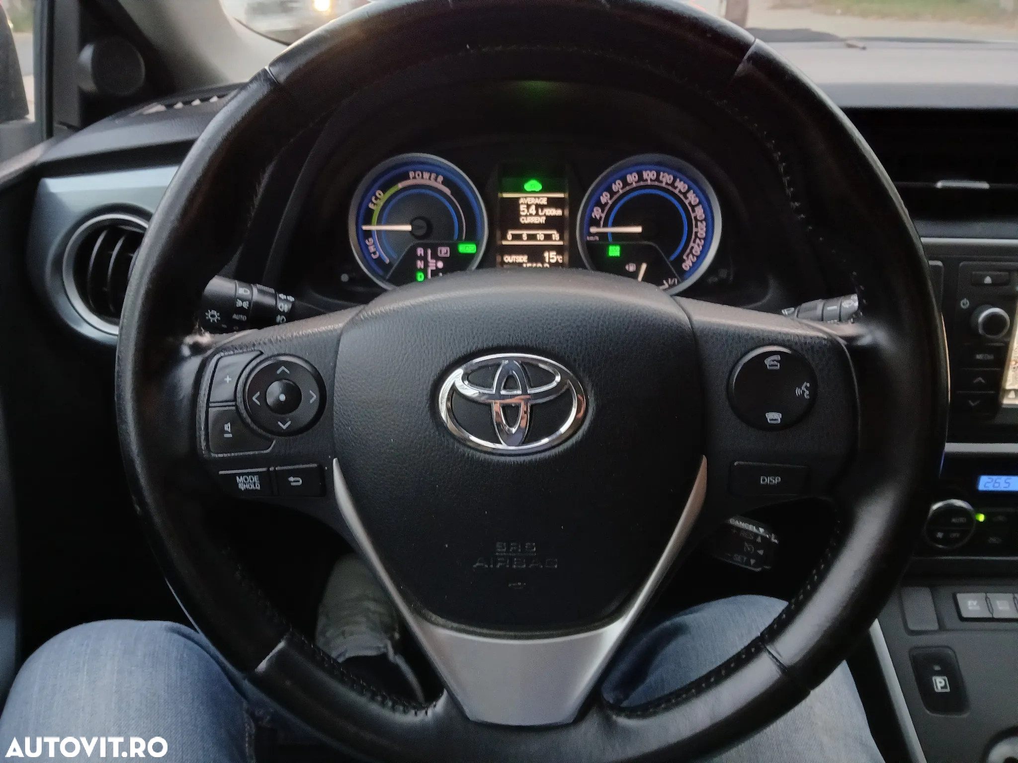 Toyota Auris 1.8 VVT-i Hybrid Automatik Life - 12