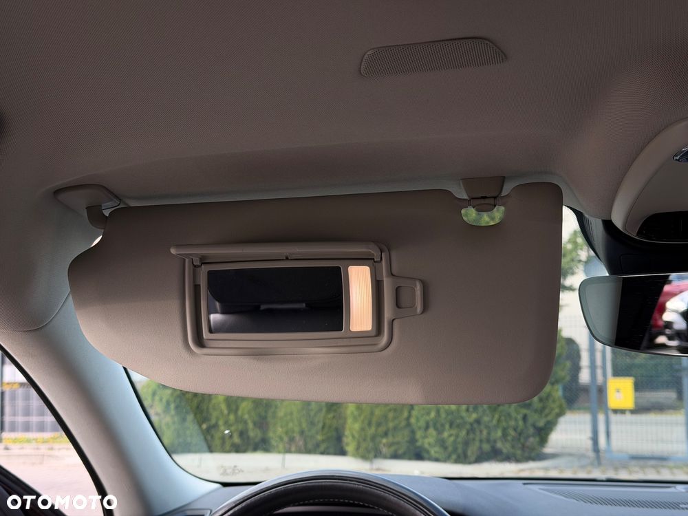 Volvo V60 B3 B Geartronic Momentum Pro - 23