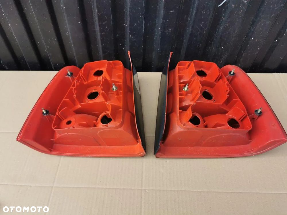 VW PASSAT B5 SEDAN LAMPY TYŁ TYLNE LAMPA PRAWA LEWA WYSYŁKA - 8