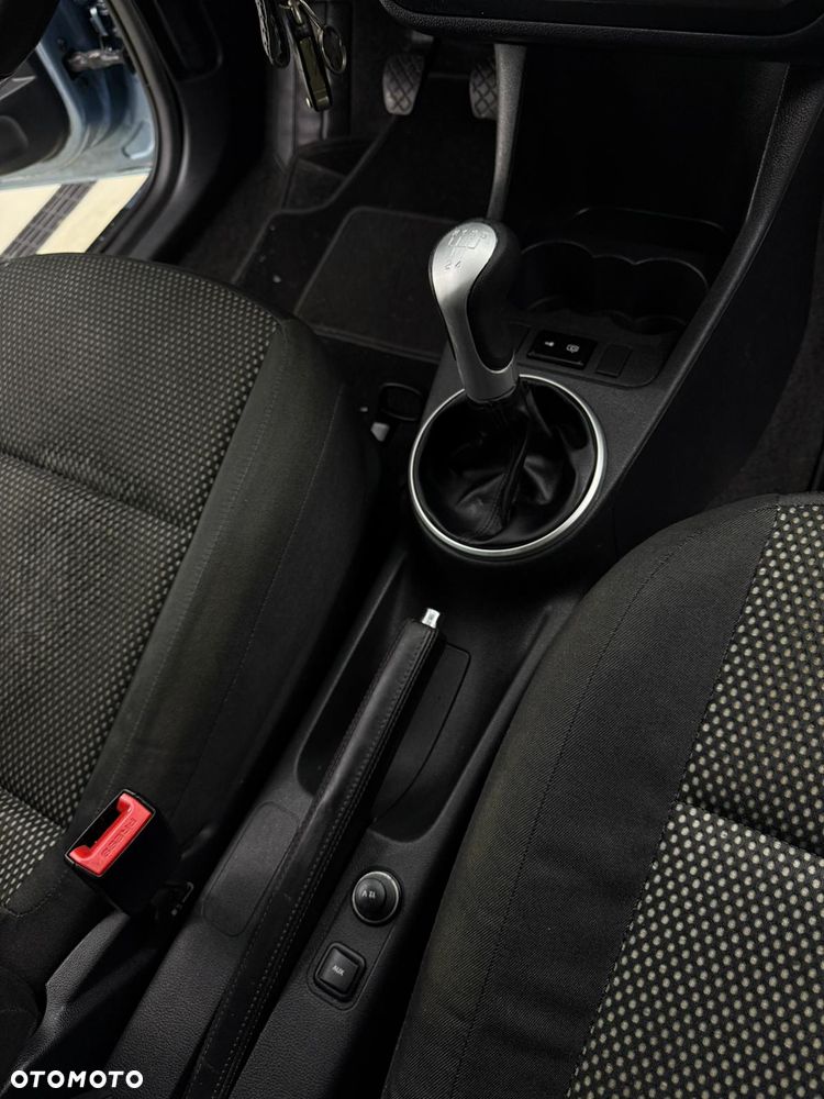 Skoda Roomster 1.4 16V Scout PLUS EDITION - 21