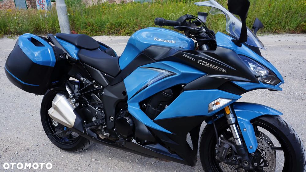 Kawasaki Ninja 1000 SX - 12