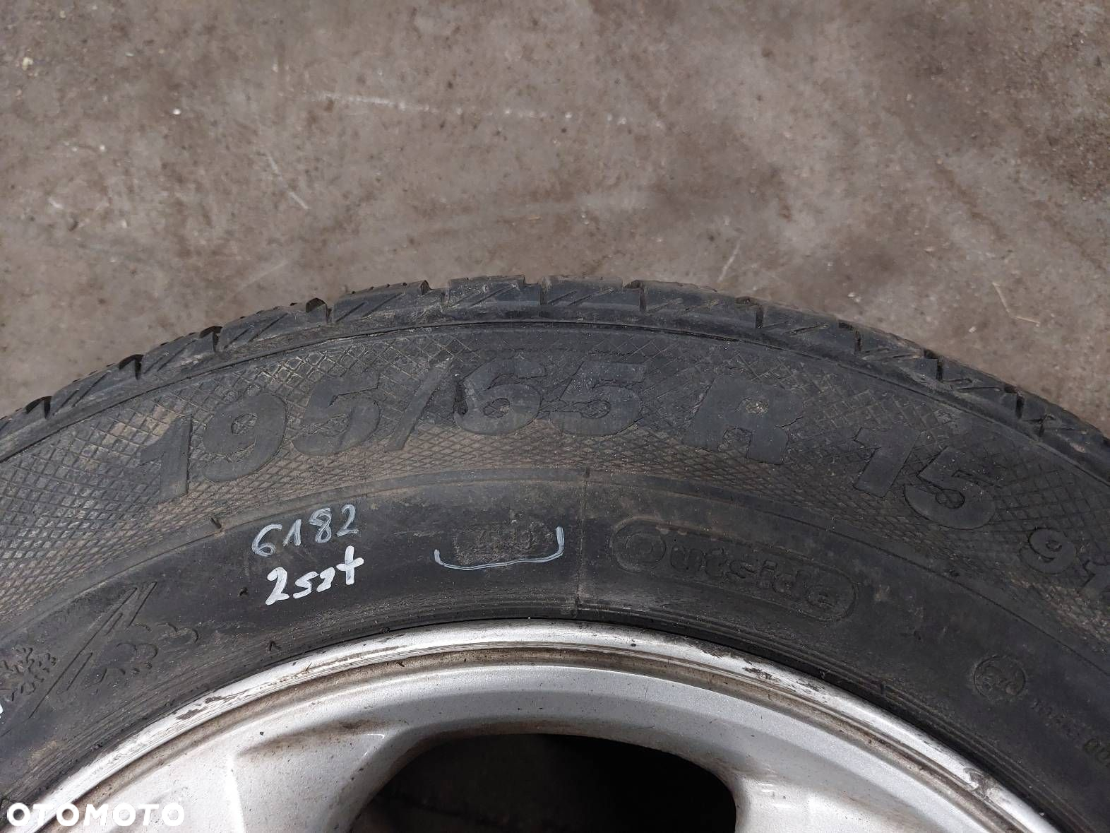 FELGI ALUMINIOWE 2 SZT 5X114,3 6Jx15 ET50 FI67,1 MAZDA PREMACY - 3