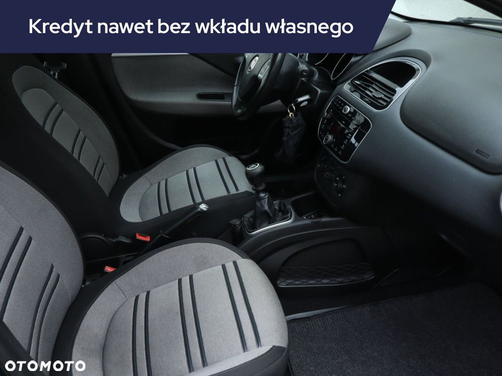 Fiat Punto 2012 - 11
