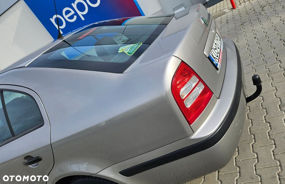 Skoda Octavia 1.4 Tour - 8