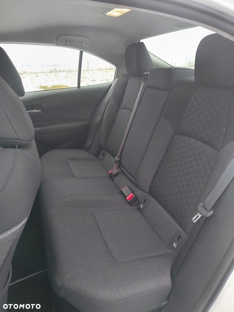 Toyota Corolla 1.8 Hybrid Comfort - 10