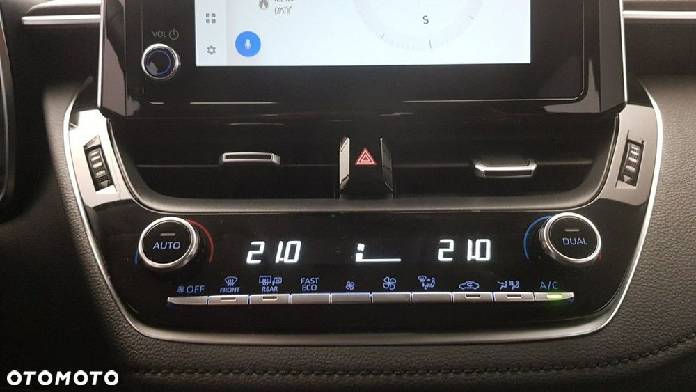 Toyota Corolla - 25