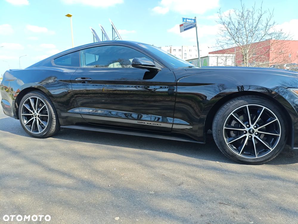 Ford Mustang 2.3 Eco Boost - 3