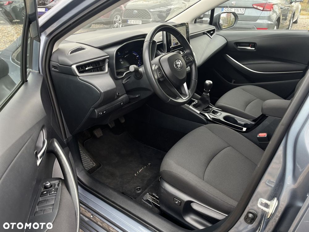 Toyota Corolla - 15