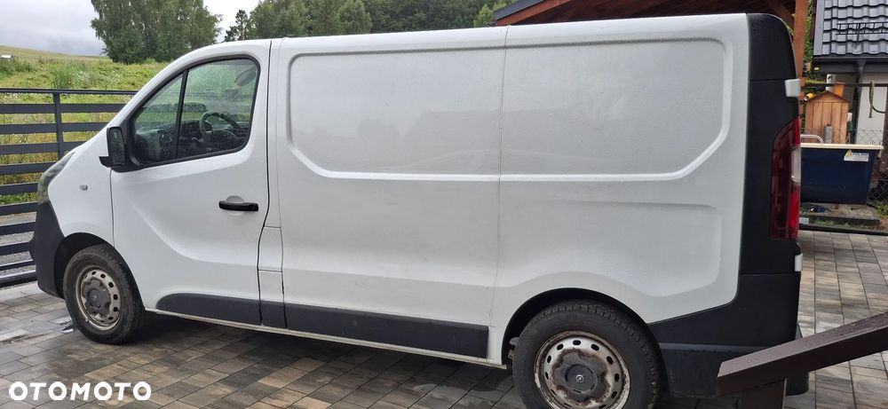 Opel Vivaro - 18