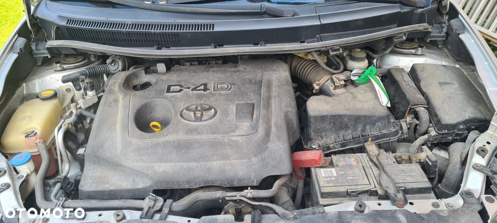 Toyota Auris 1.4 D-4D Life - 11