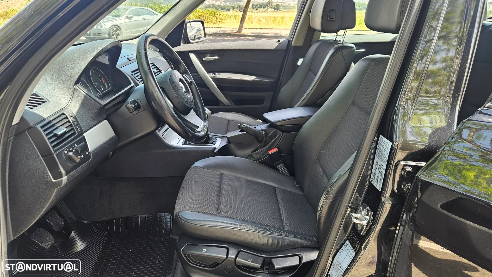BMW X3 2.0 d - 17