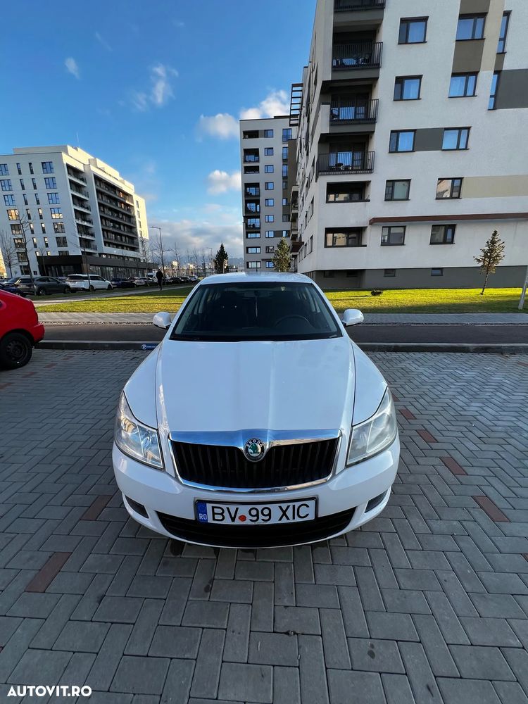 Skoda Octavia 1.6 TDI ELEGANCE - 1
