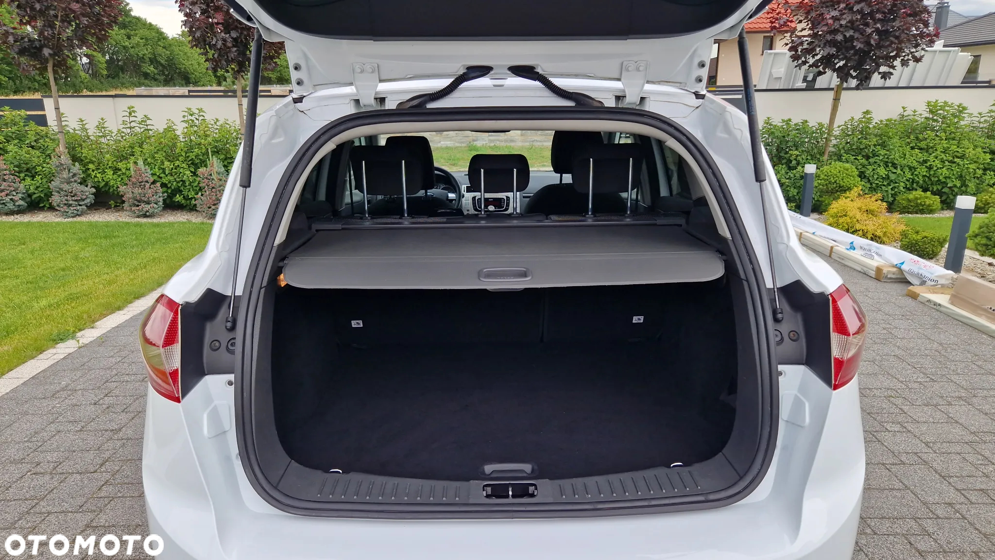 Ford Kuga 2.0 TDCi 2x4 Champions Edition - 35