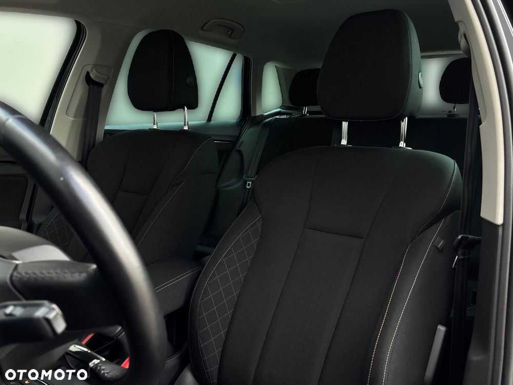 Skoda Kamiq 1.0 TSI Ambition - 33