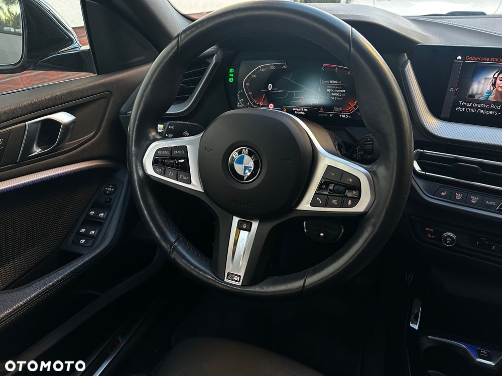 BMW Seria 2 218d M Sport - 24