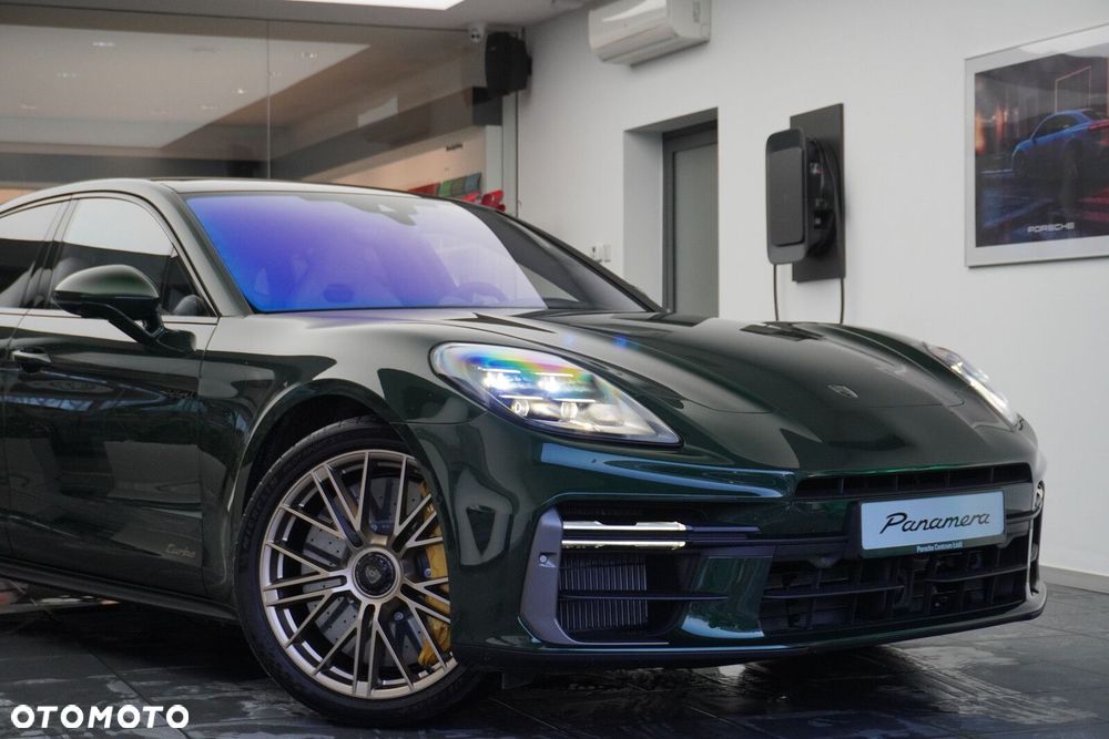 Porsche Panamera - 3