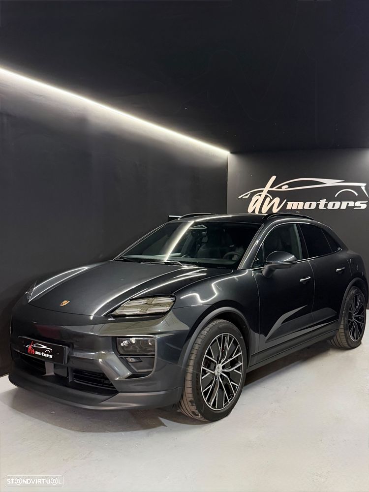 Porsche Macan Electric 4S - 2