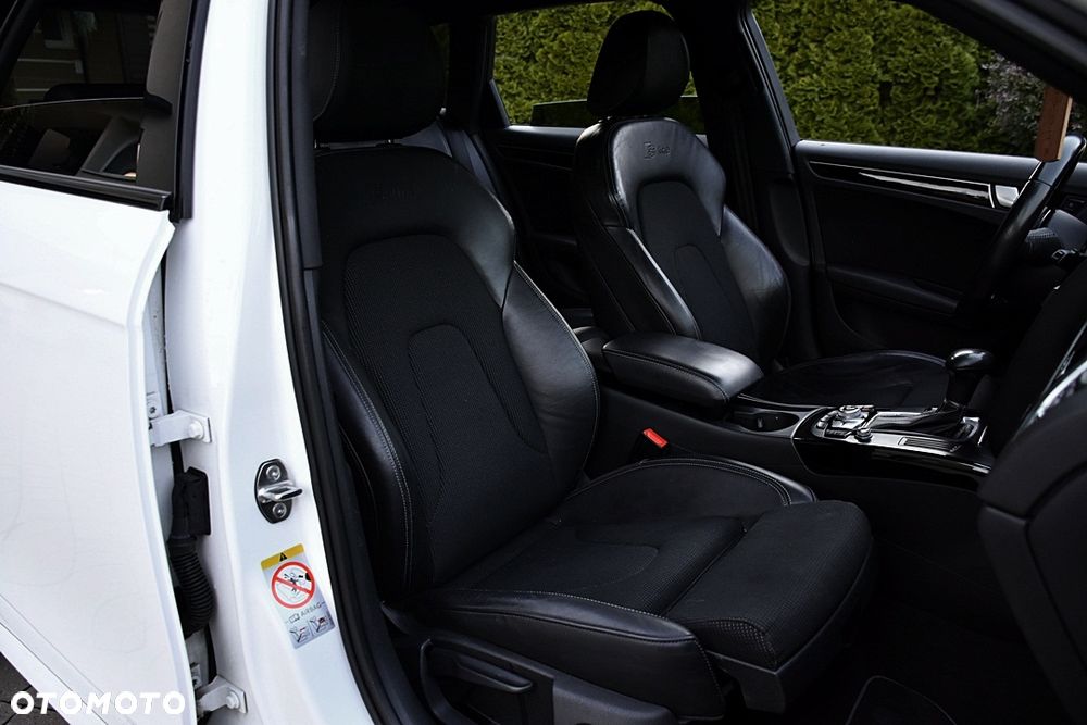 Audi A4 Avant 2.0 TDI Quattro S tronic - 25