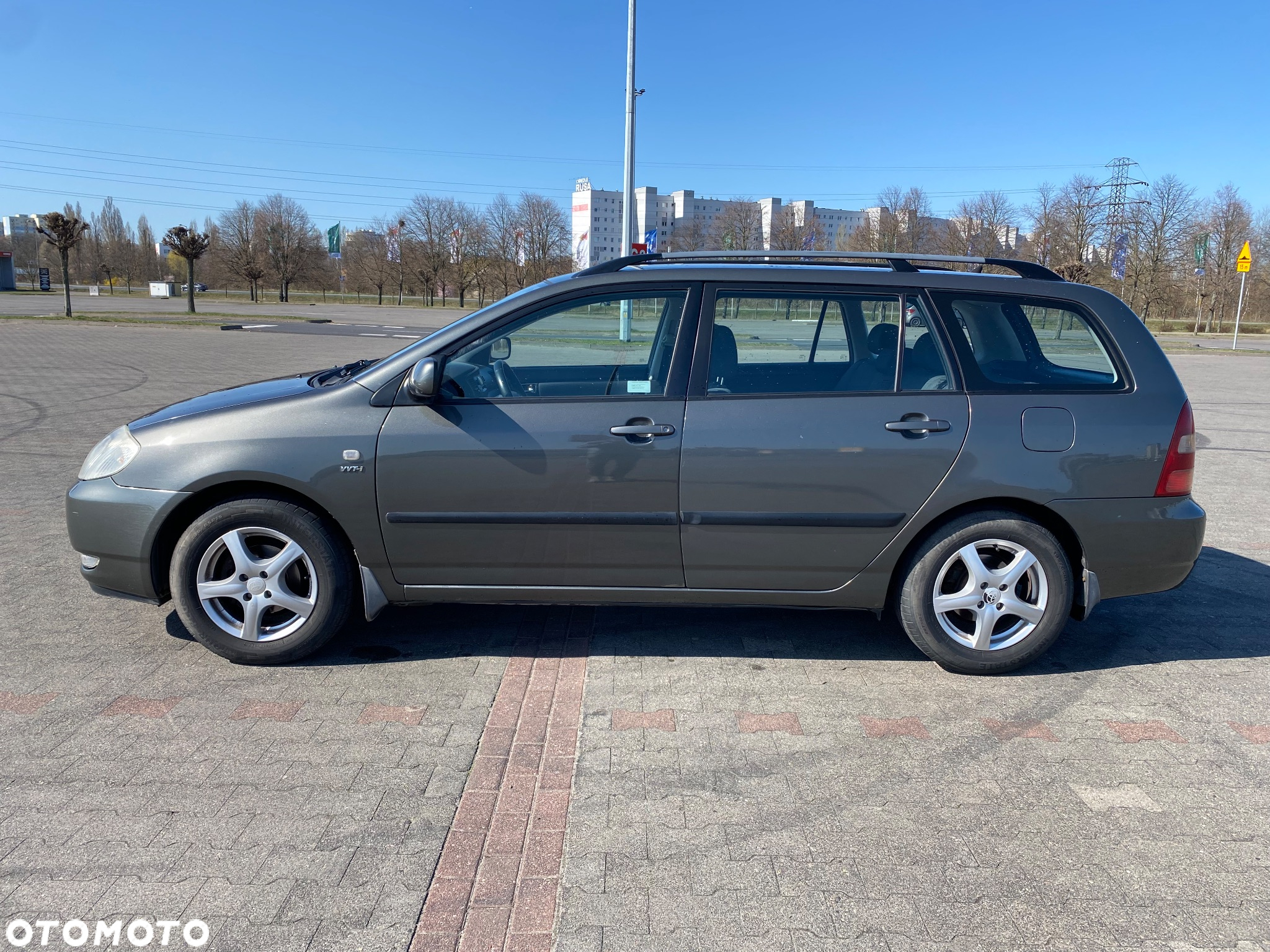 Toyota Corolla - 3