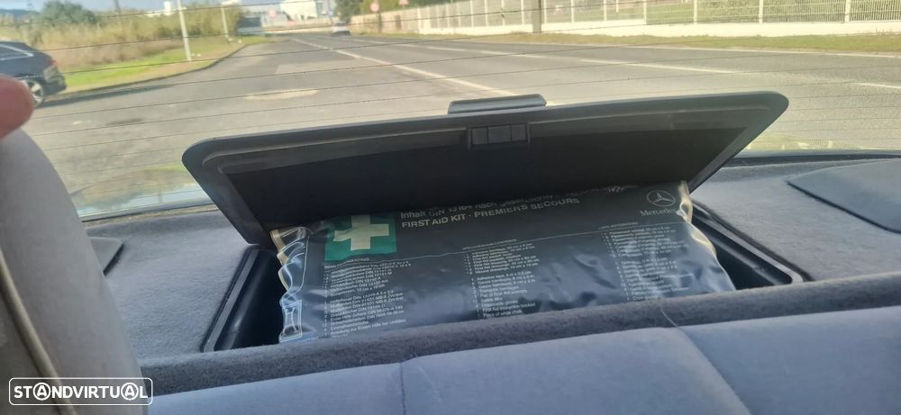 Mercedes-Benz W201 (1982-1993) 190 D 2.5 - 14