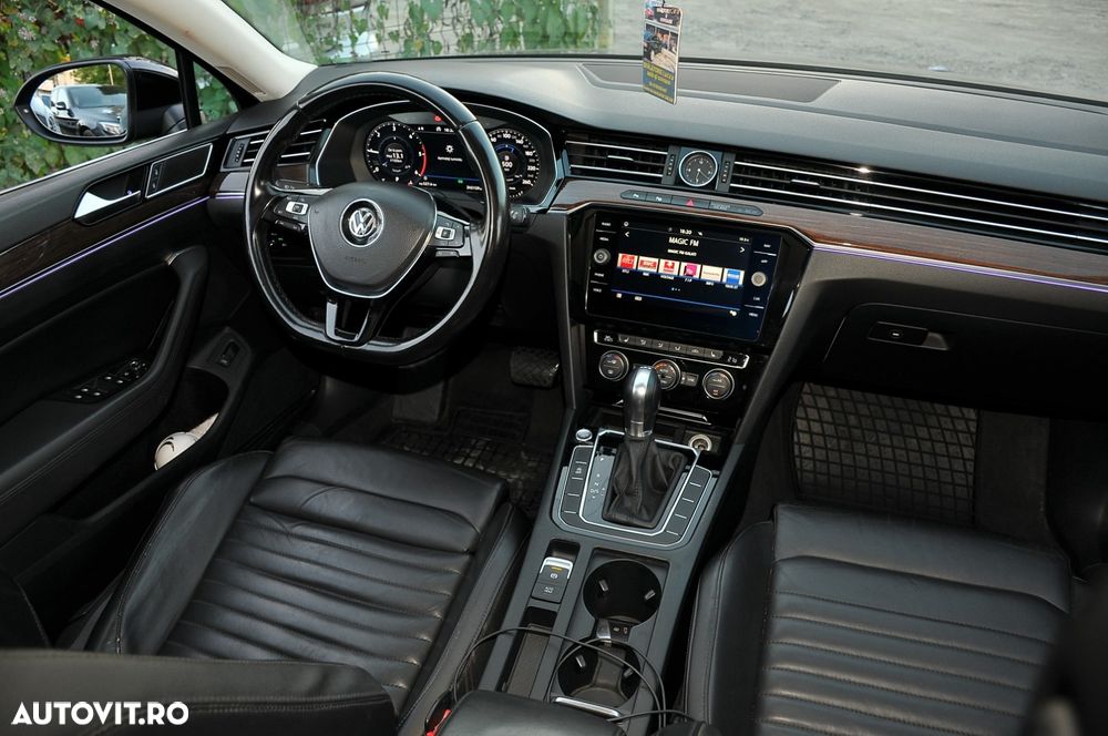 Volkswagen Passat - 7