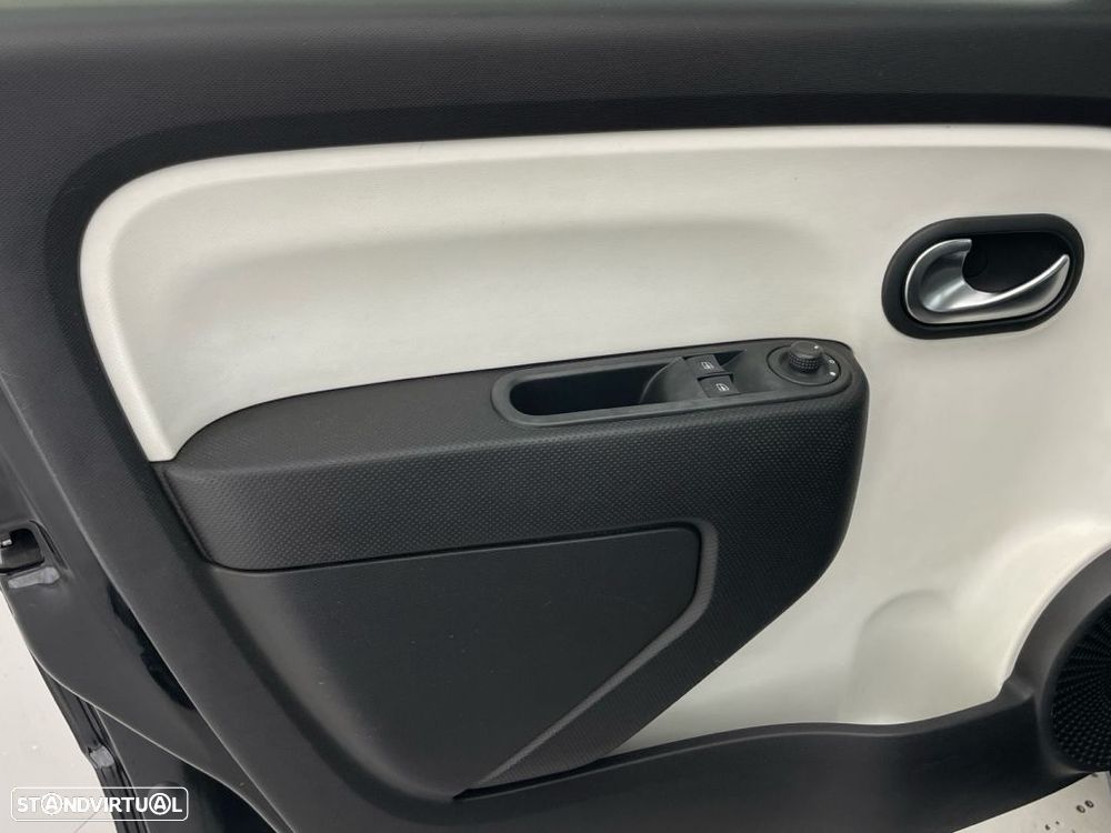 Renault Twingo 1.0 SCe Luxe - 18