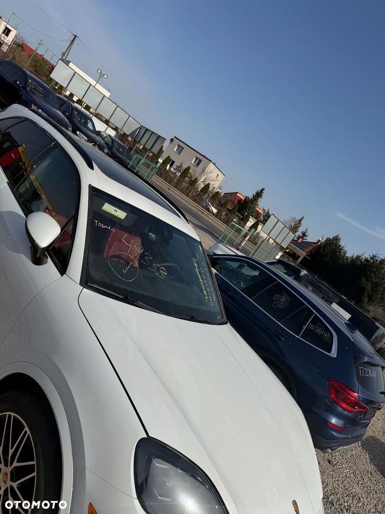 Porsche Cayenne Tiptronic S - 11