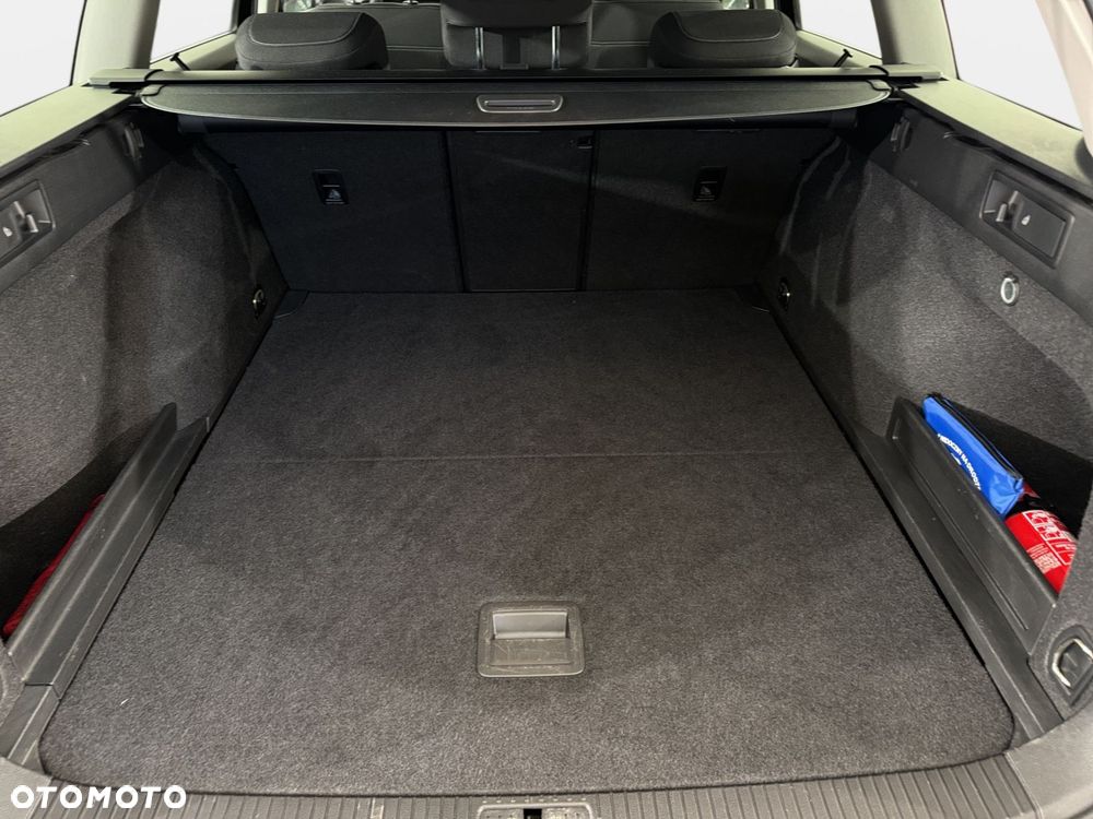Volkswagen Passat Variant - 15