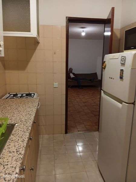 Aluga-se apartamento t1 na Rocha , Portimão. Anual - Grande imagem: 3/7