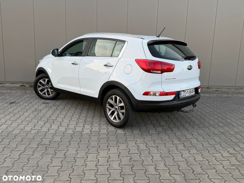 Kia Sportage - 16