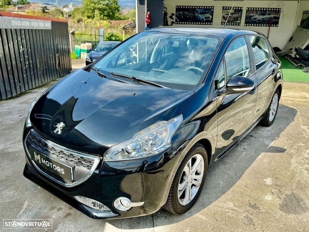 Peugeot 208 1.2 VTi SE Style - 2