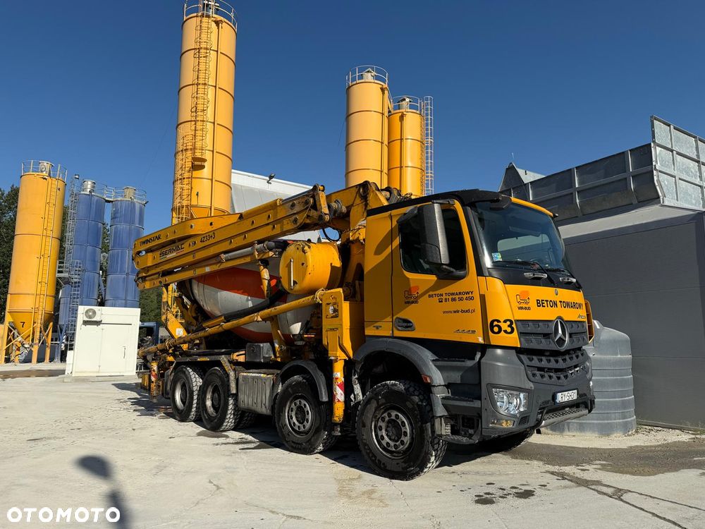 Mercedes-Benz AROCS - 2