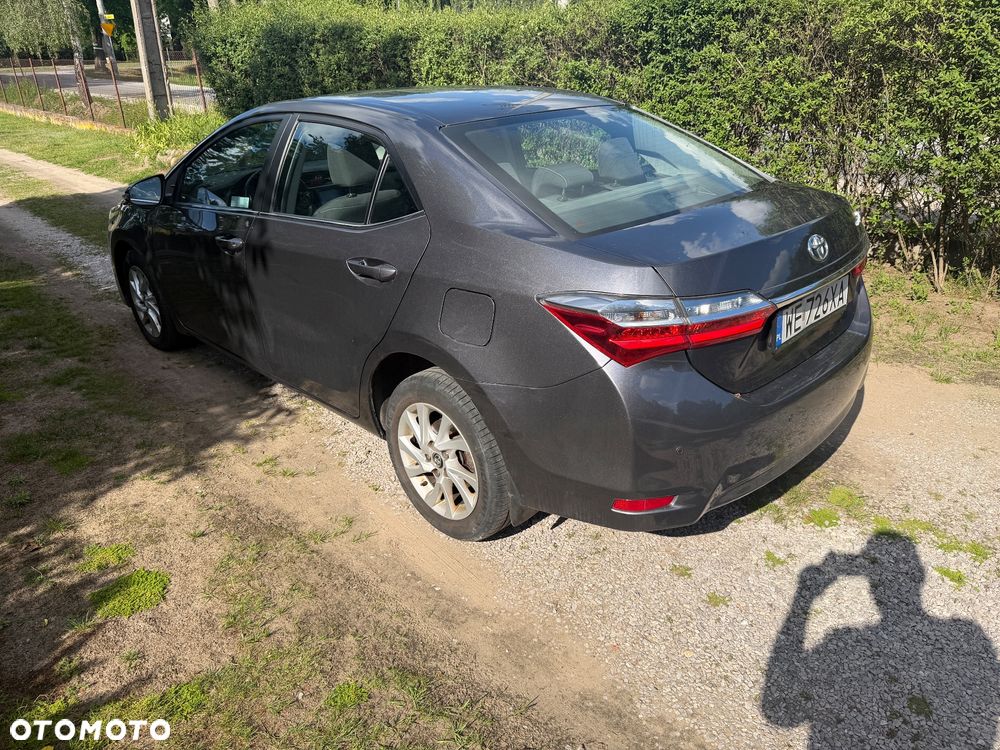 Toyota Corolla 1.6 Premium - 2