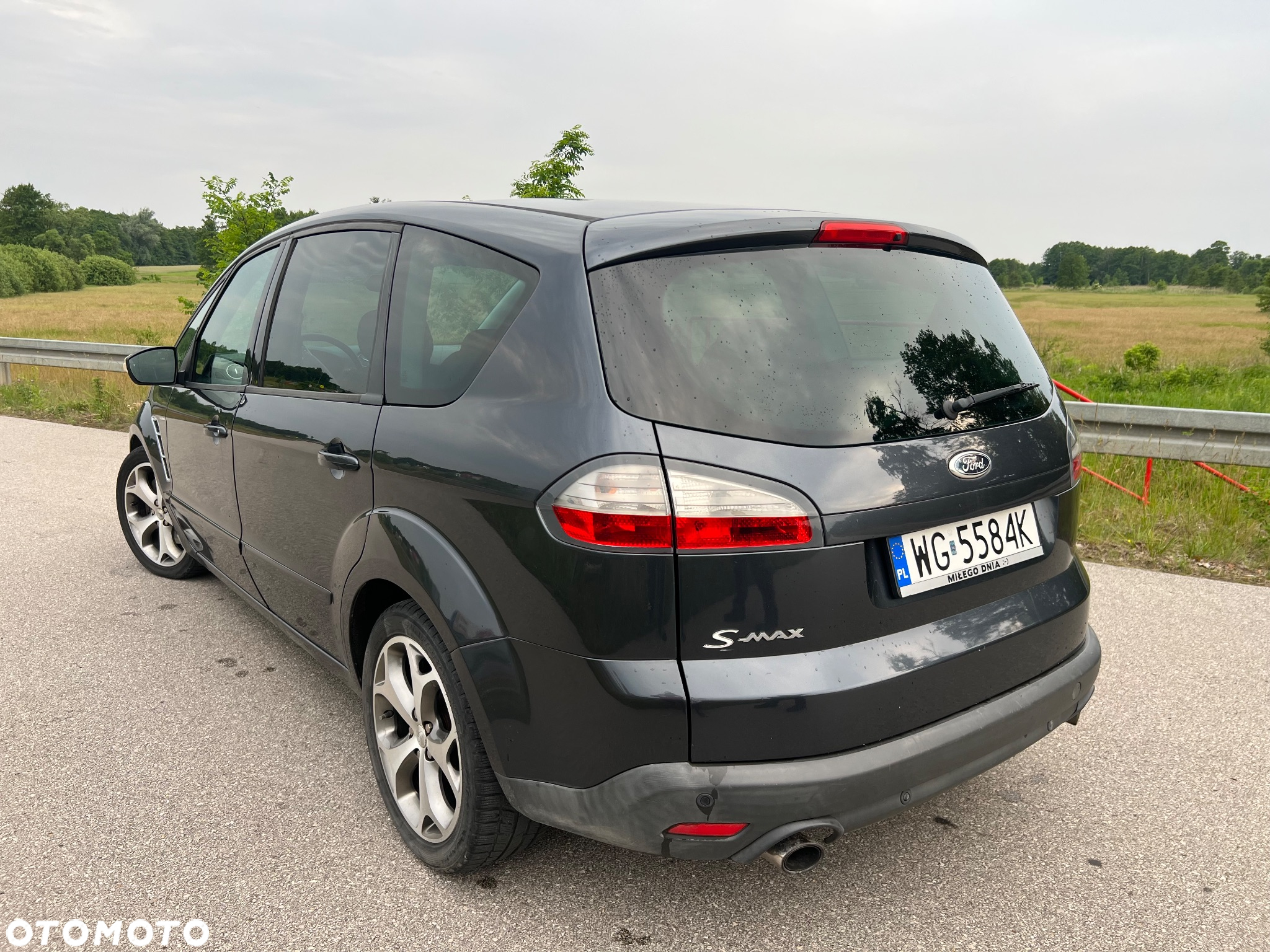 Ford S-Max - 9