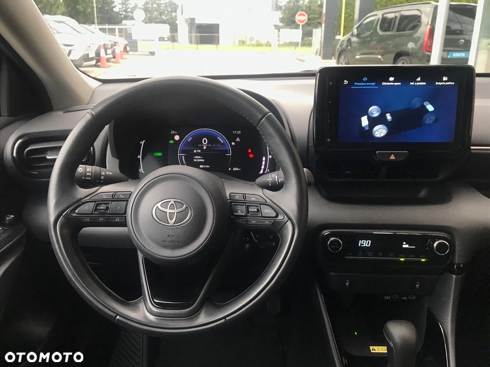 Toyota Yaris Hybrid 1.5 Style - 24