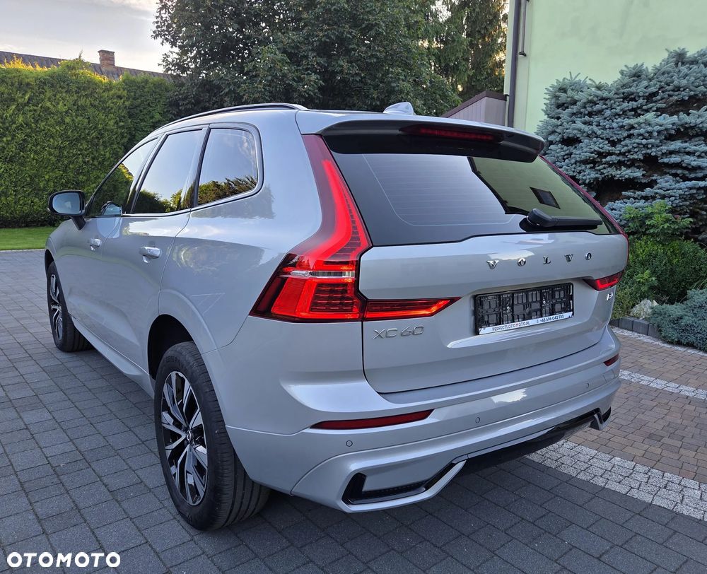 Volvo XC 60 B4 D Ultimate Dark - 8