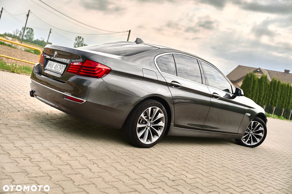 BMW Seria 5 525d xDrive Modern Line - 18