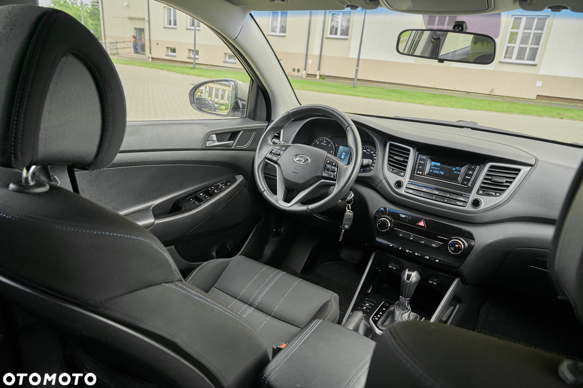 Hyundai Tucson 2.0 CRDi 4WD Automatik Trend - 32