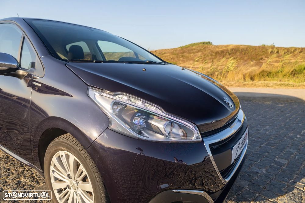 Peugeot 208 1.2 PureTech Allure - 9