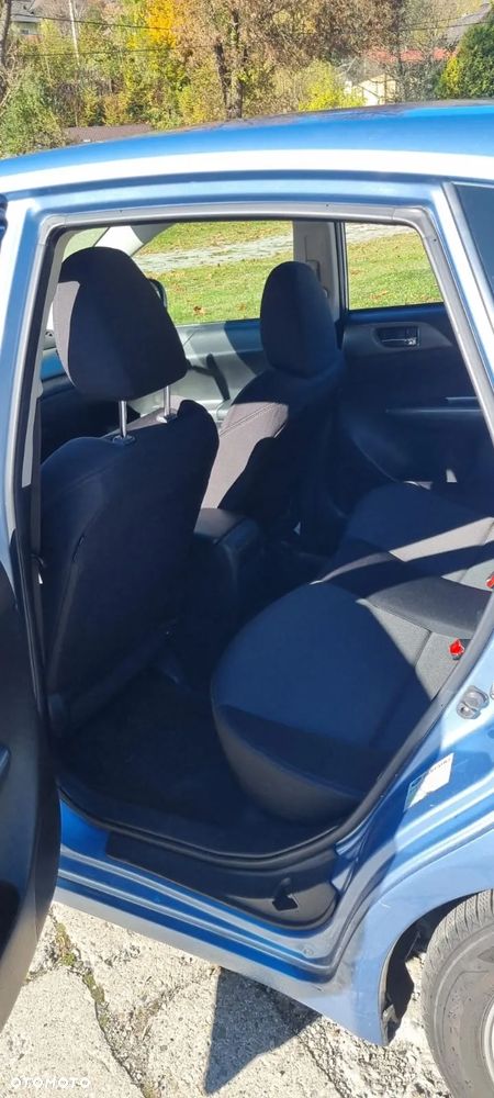 Subaru Impreza 2.0D RA - 6