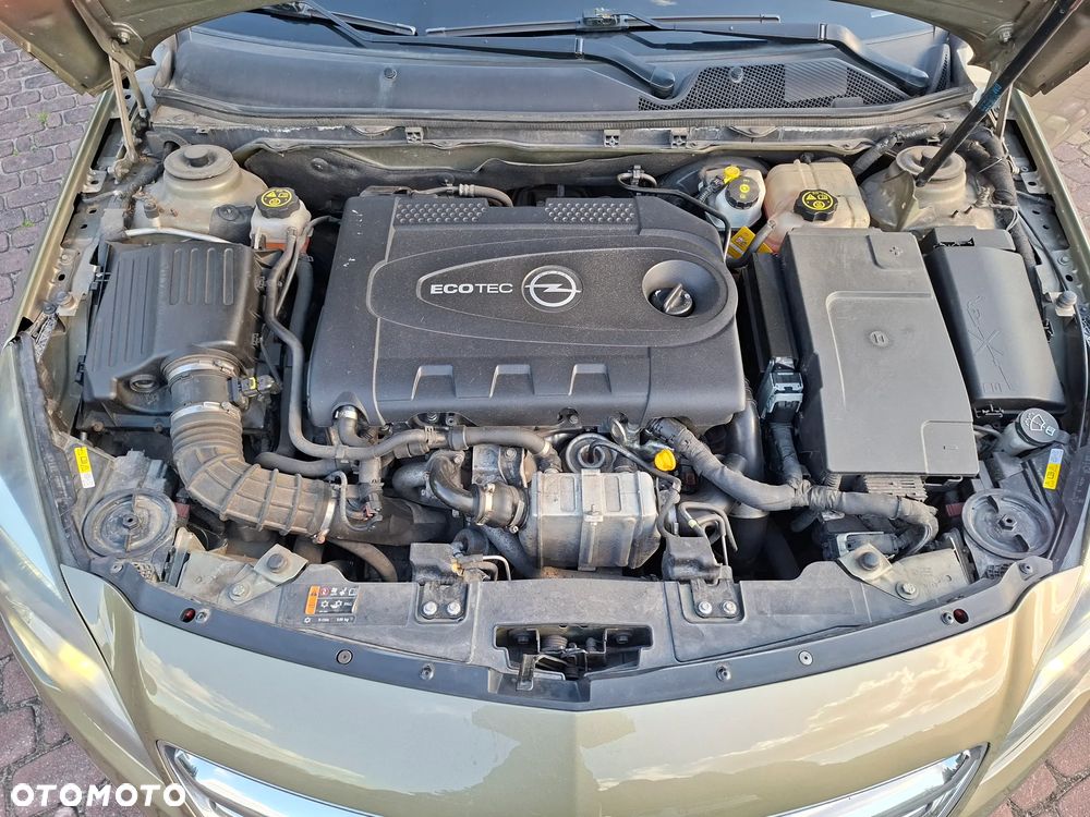 Opel Insignia - 8