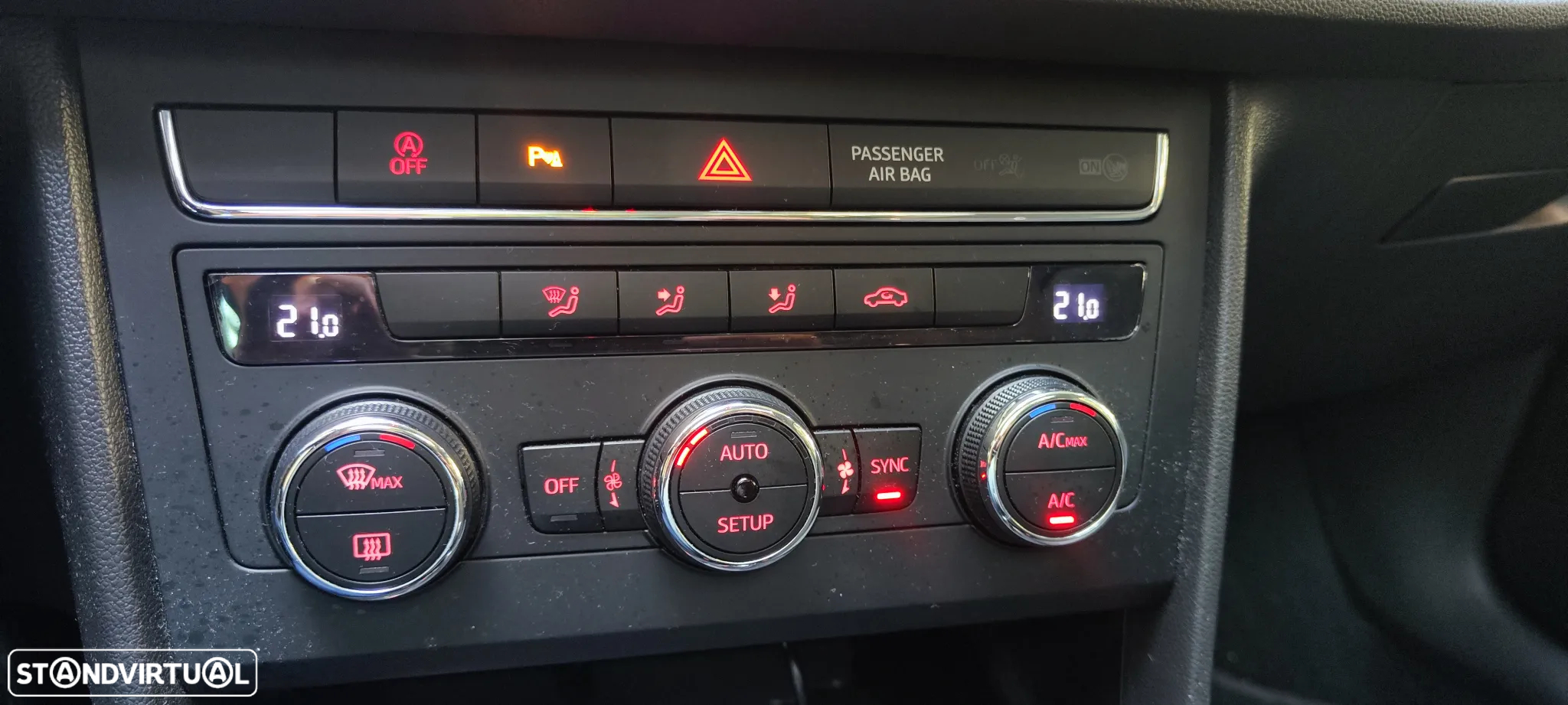 SEAT Leon ST 1.6 TDI Style S/S - 12