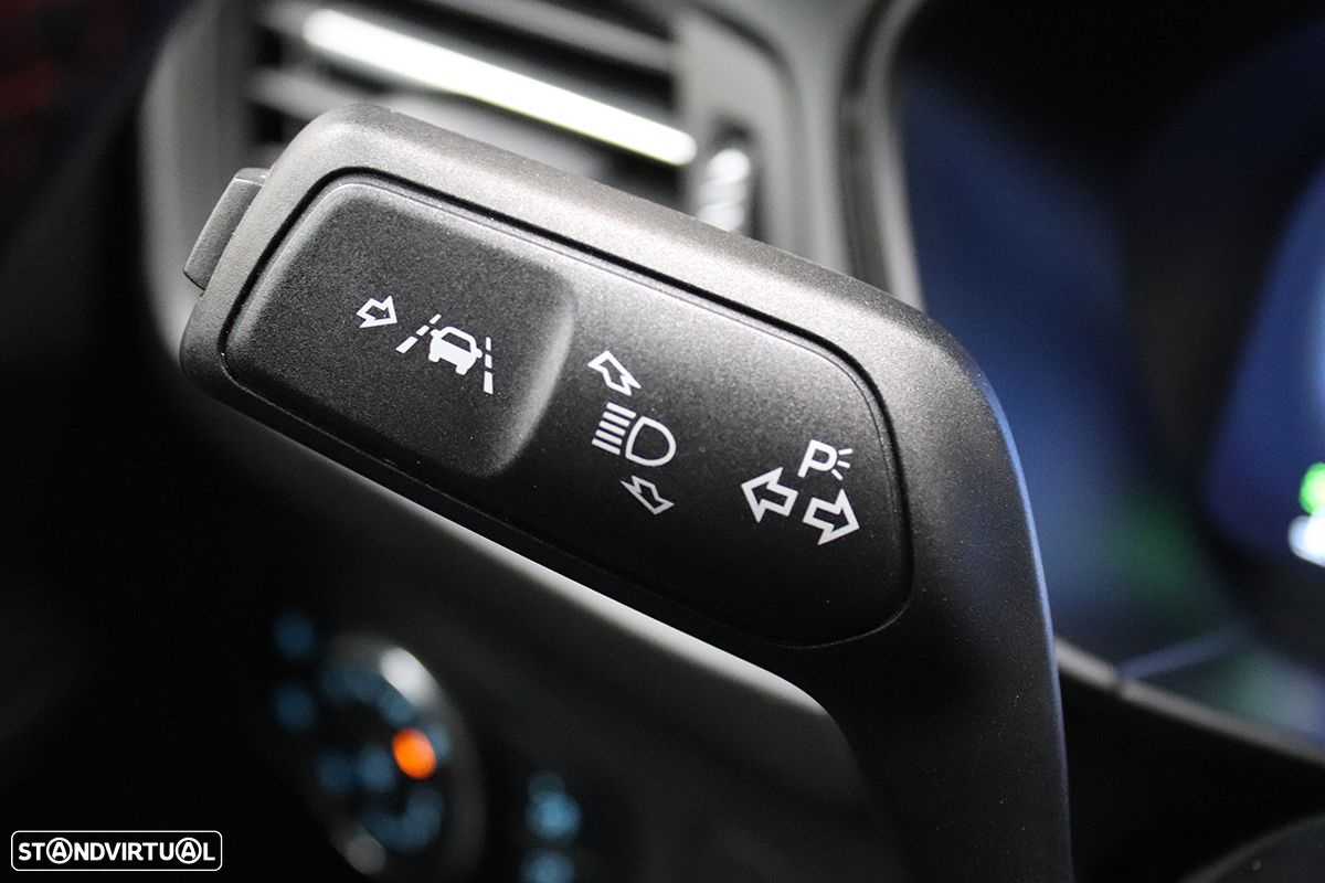 Ford Focus SW 1.0 EcoBoost MHEV ST-Line Aut. - 16