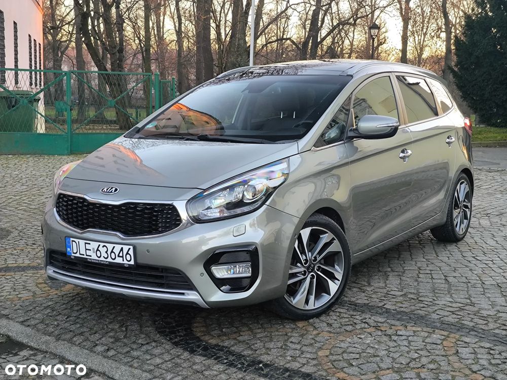 Kia Carens 1.7 CRDi Business Line 7os 7DCT - 11